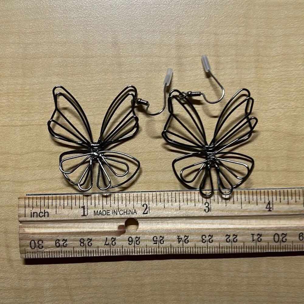 Butterfly wire earrings